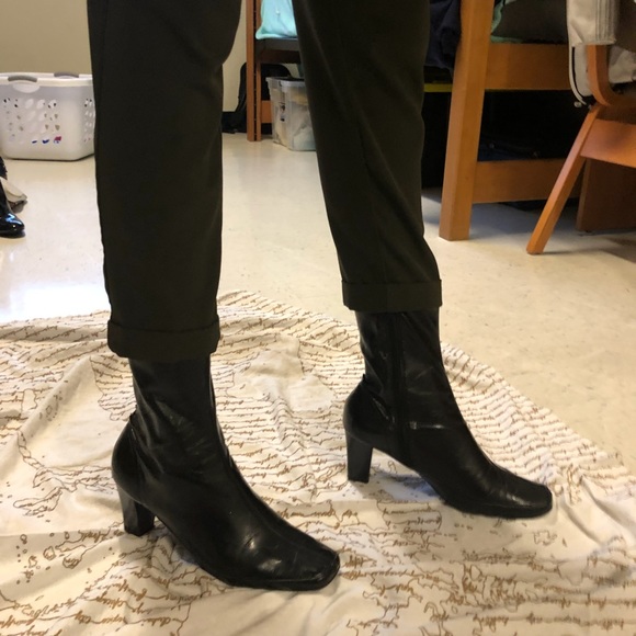 Leather Boots - Picture 3 of 6